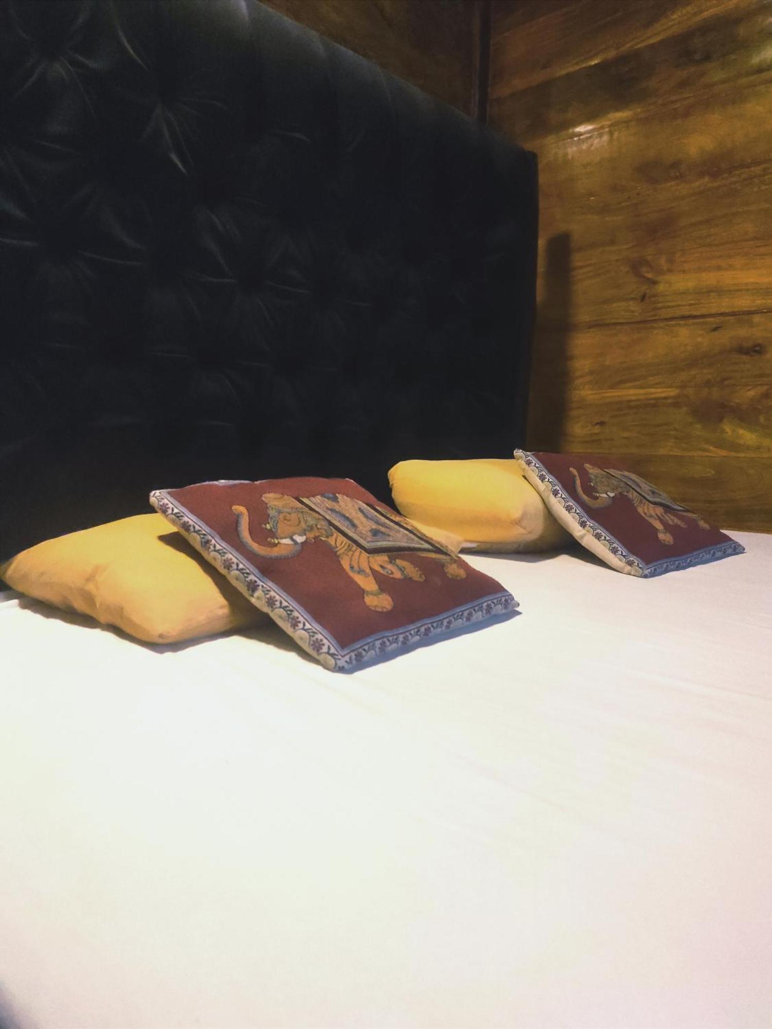 Hasthi Safari Cottage Udawalawe Ngoại thất bức ảnh